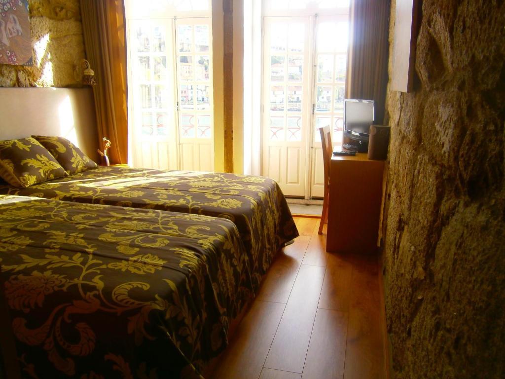 Apartamentos sobre o Douro OOporto Habitación foto